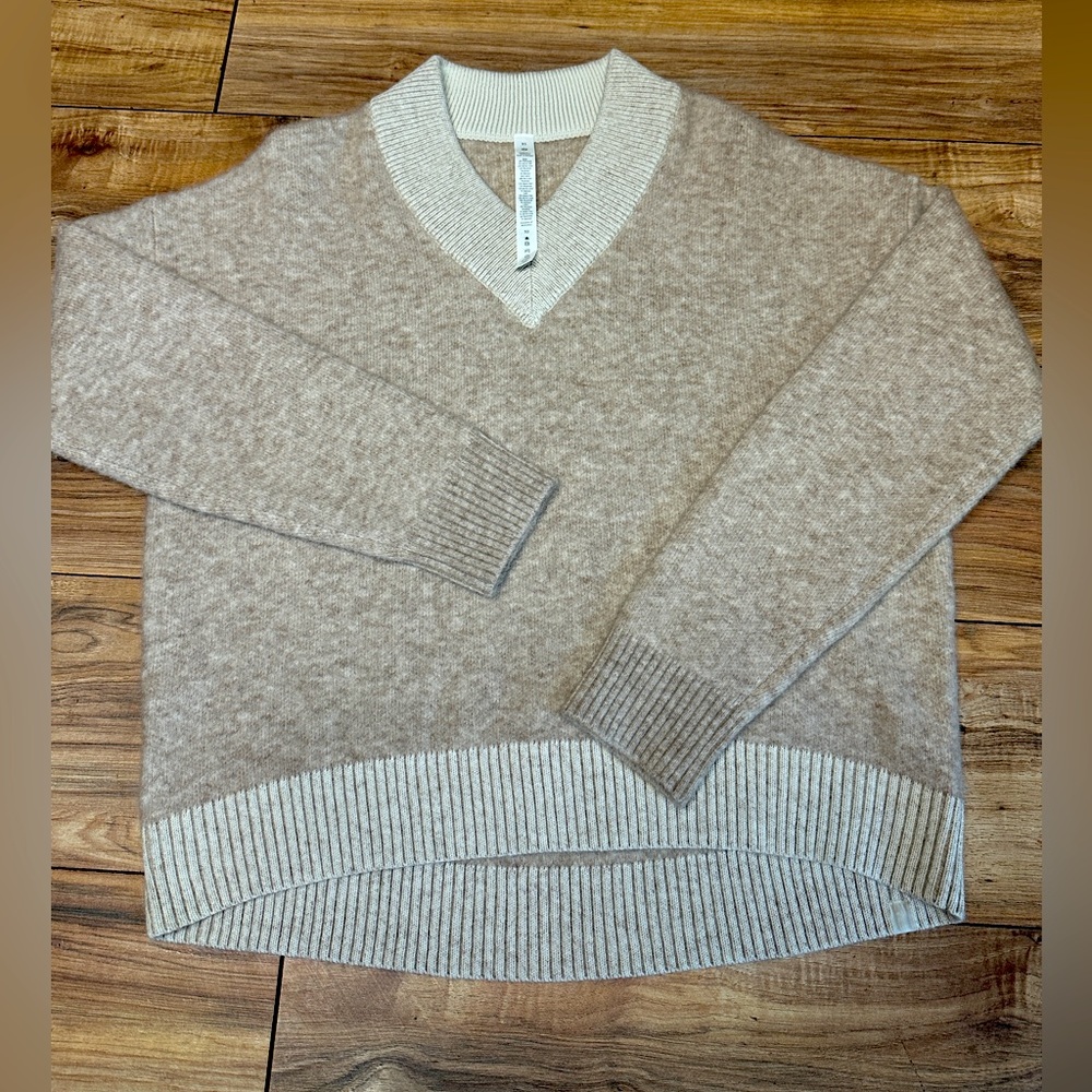 NWOT Beige V-Neck Lululemon alpaca & Moreno Wool blend knit Sweater. Size XS.